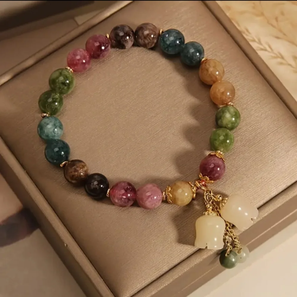 Multicolor Beaded Bracelet with Gold Accents‎